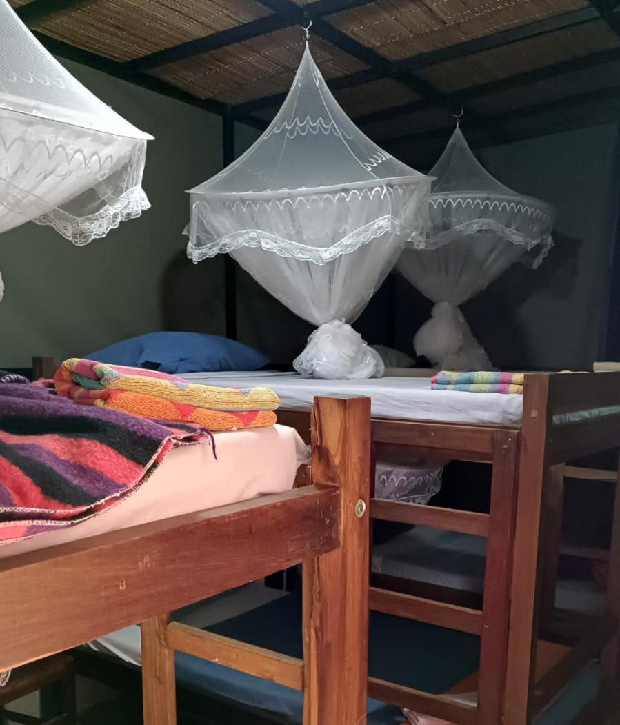 Ruby - Casa de Hospedes - Backpackers Nampula Exteriör bild